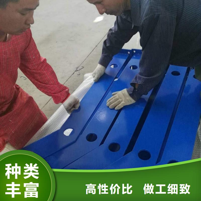防撞护栏【波形护栏】匠心打造当地供应商