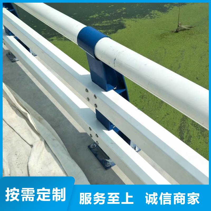防撞护栏立柱桥梁防撞护栏质检合格出厂品种全
