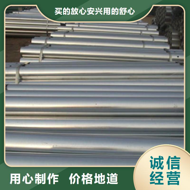 【道路护栏q235b波形护栏板专业生产设备】做工精细