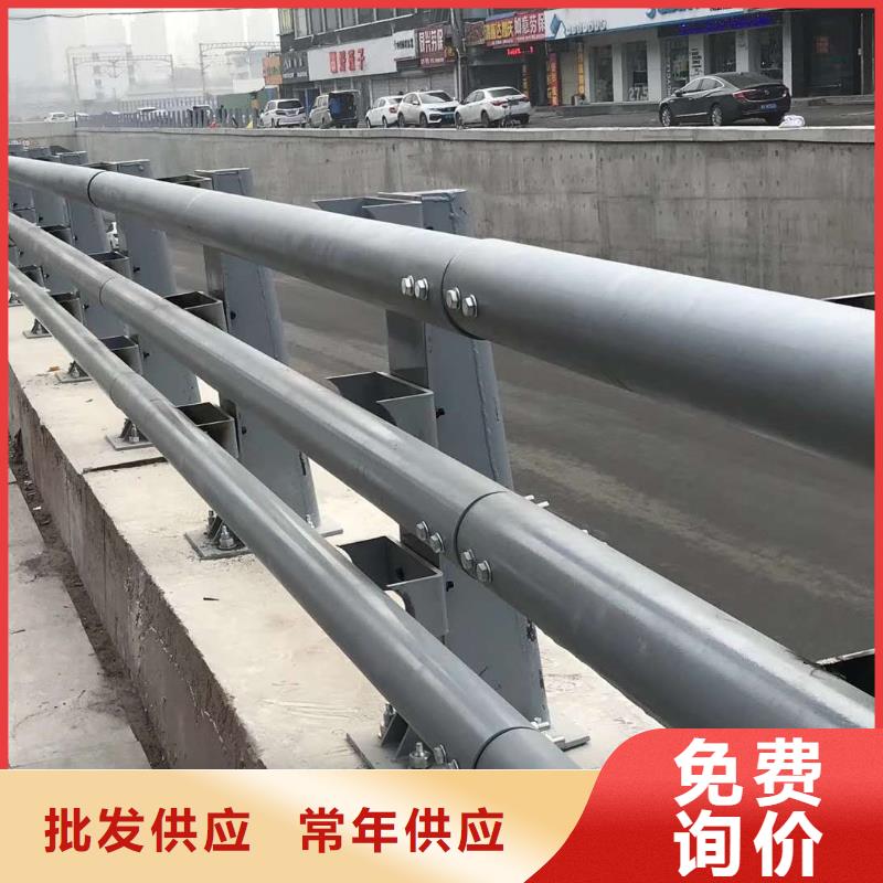 防撞护栏,天桥栏杆厂家经验丰富品质可靠今日价格