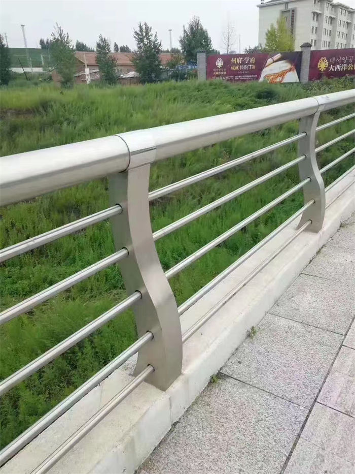 焊接不锈钢立柱定制本地经销商