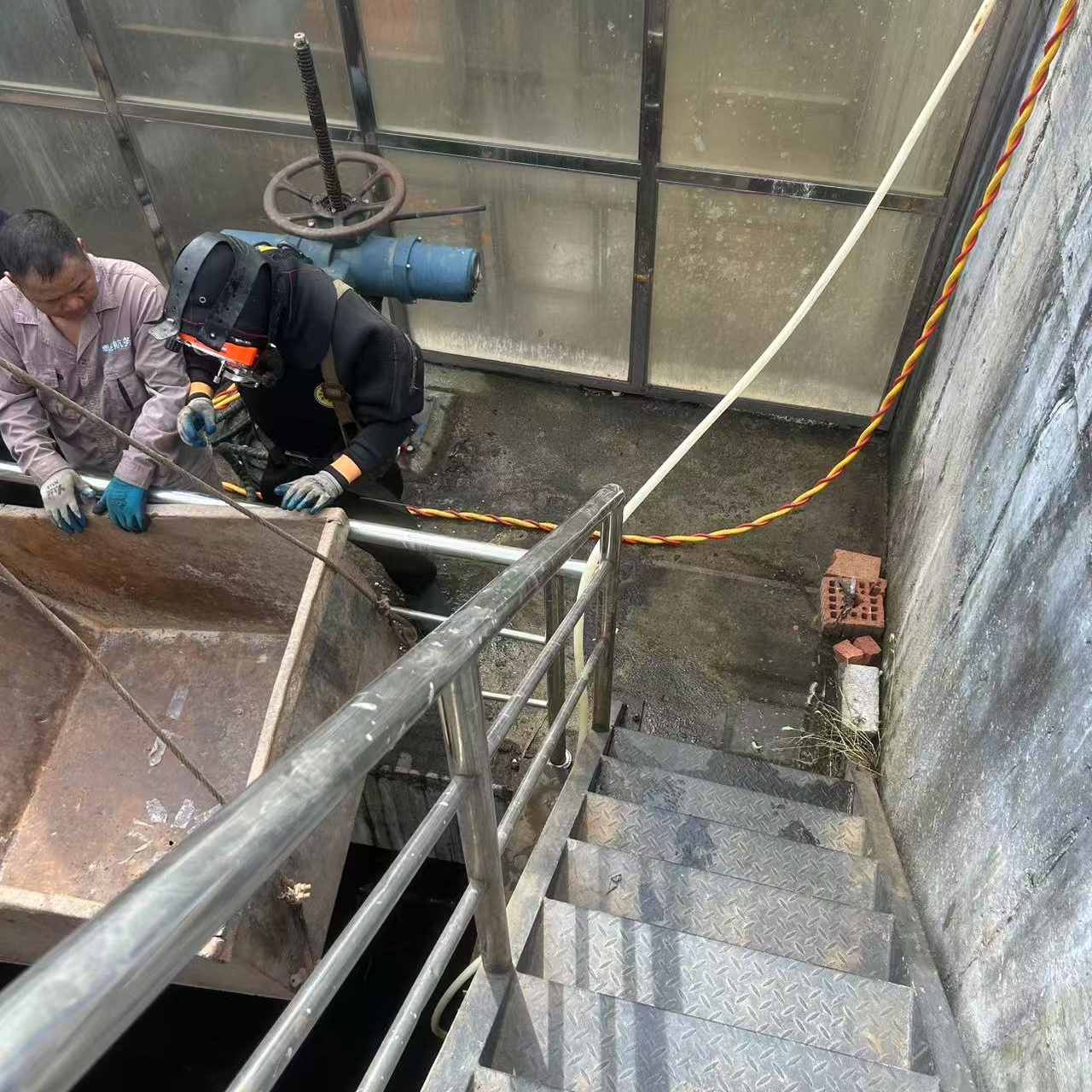 潜水作业水下隧道施工口碑卓越