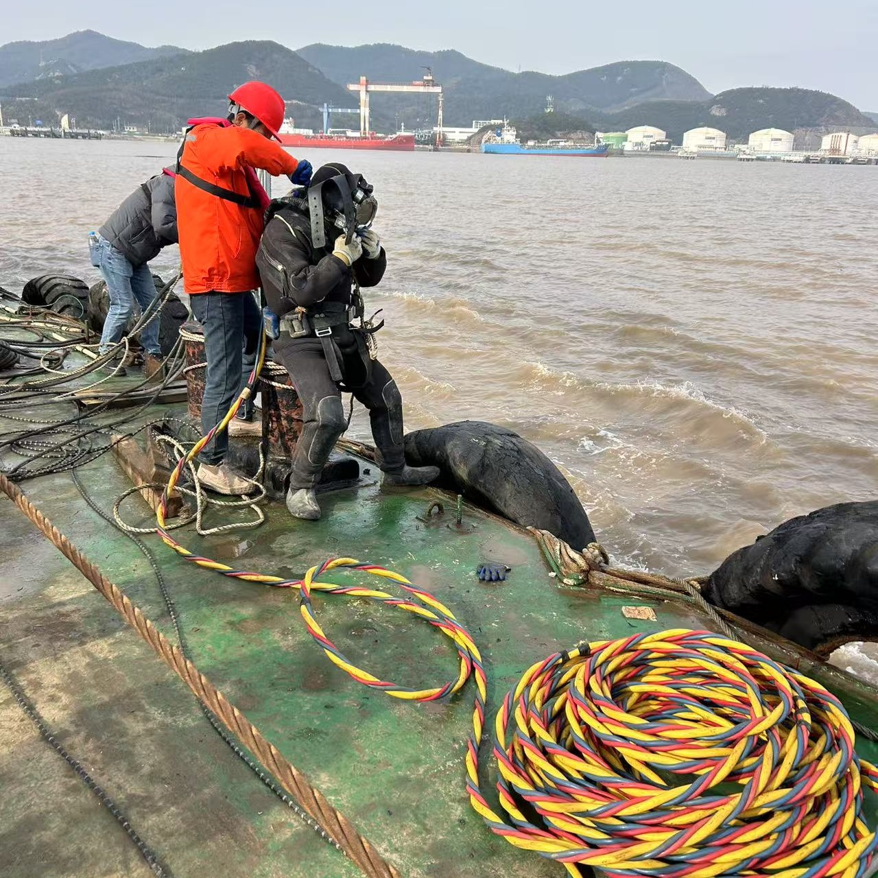 水下切割工程