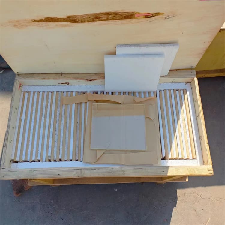 铅玻璃4当量公司_冠领辐射防护工程有限公司厂家直销规格多样