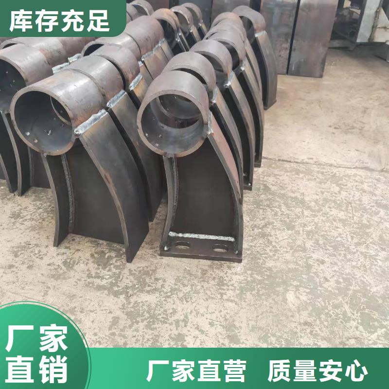 防撞护栏镀锌波形护栏厂家直销规格多样长期供应