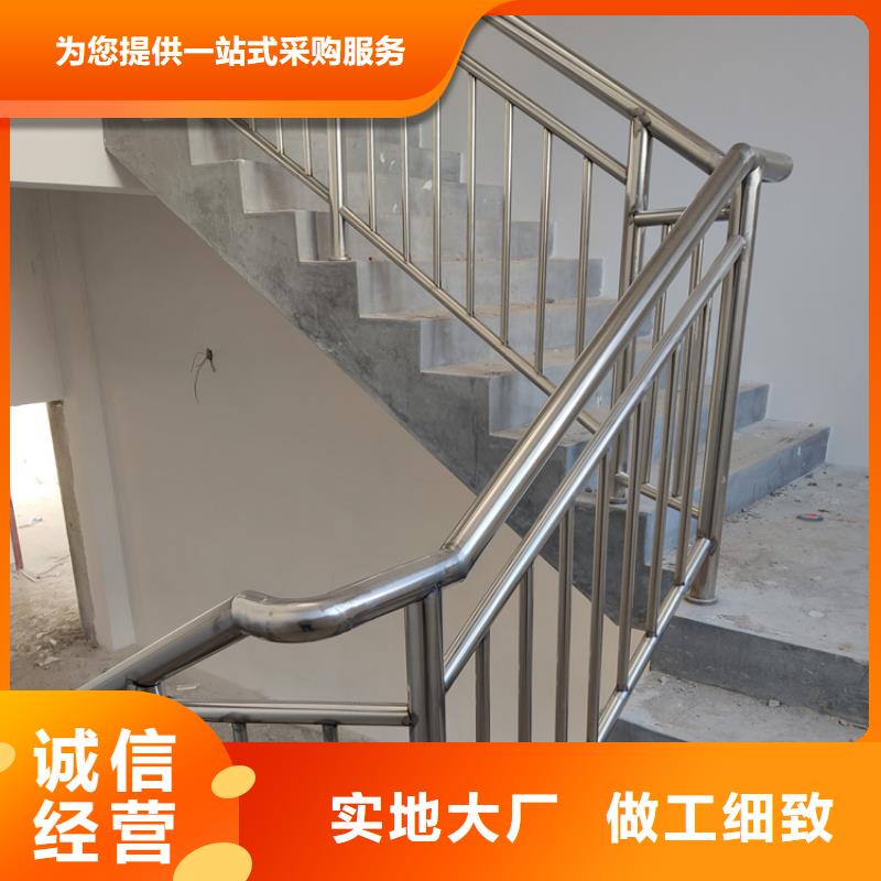跨河桥梁灯光防撞护栏设备精良生产厂家