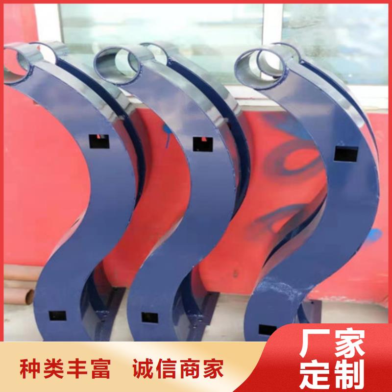 护栏_防撞护栏支持定制加工{当地}生产厂家
