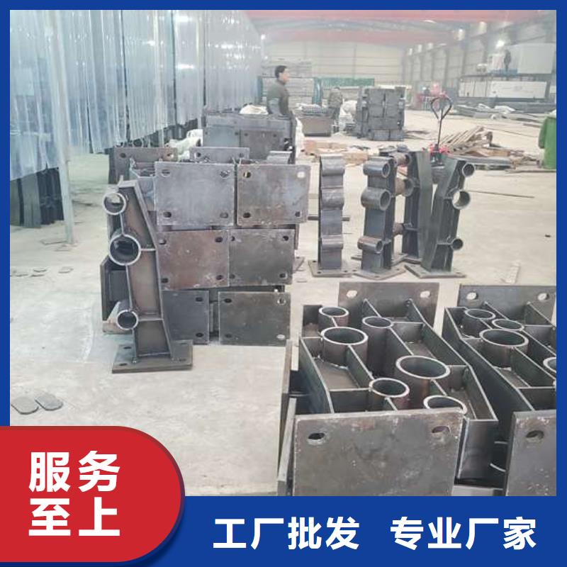 防撞护栏桥梁护栏敢与同行比价格专注细节更放心