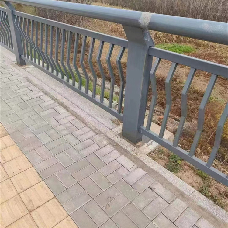 不锈钢复合管栏杆结实可靠同城厂家