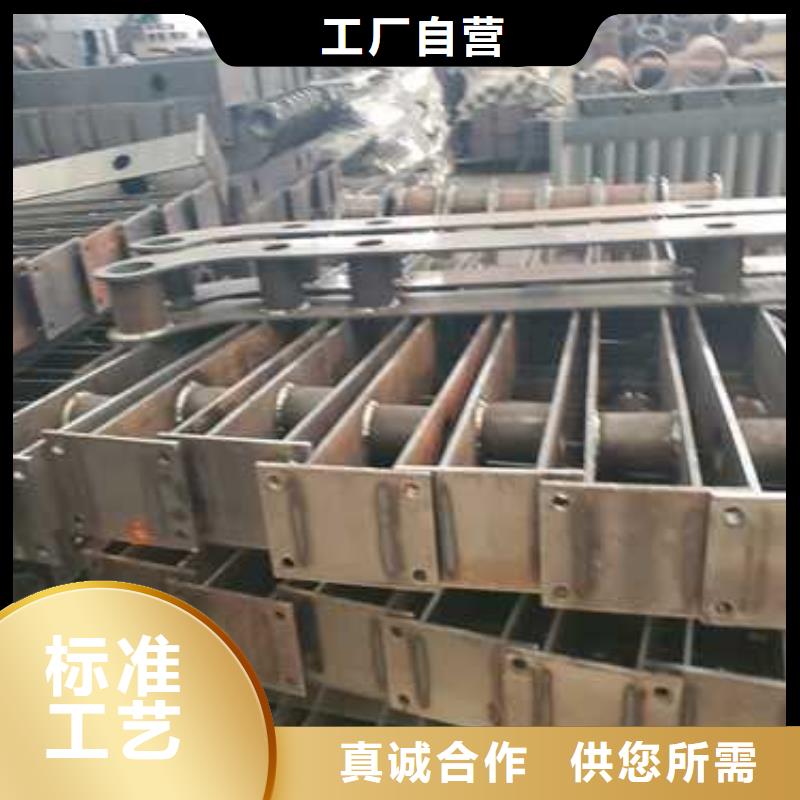 钢丝绳护栏-灯光护栏厂家敢与同行比服务工厂批发