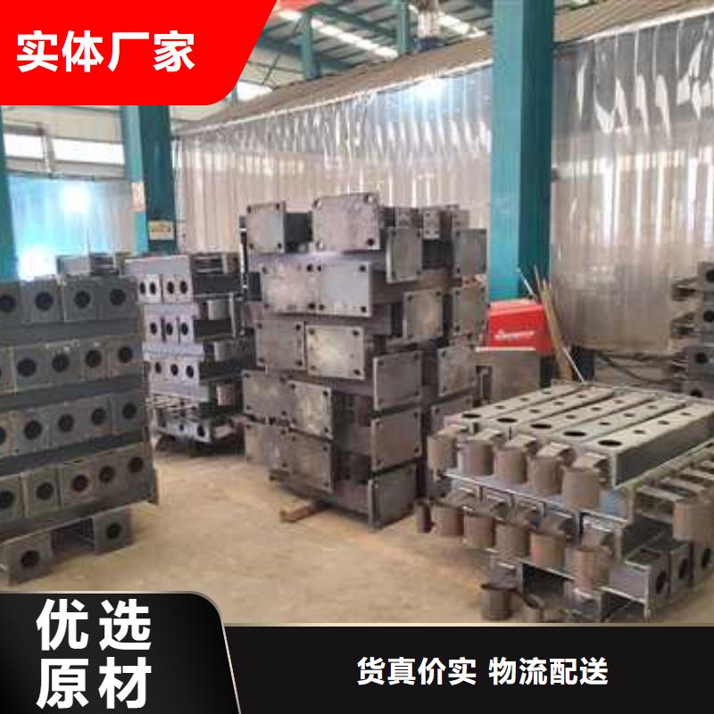 不锈钢碳素钢复合管护栏_灯光护栏厂打造行业品质本地制造商