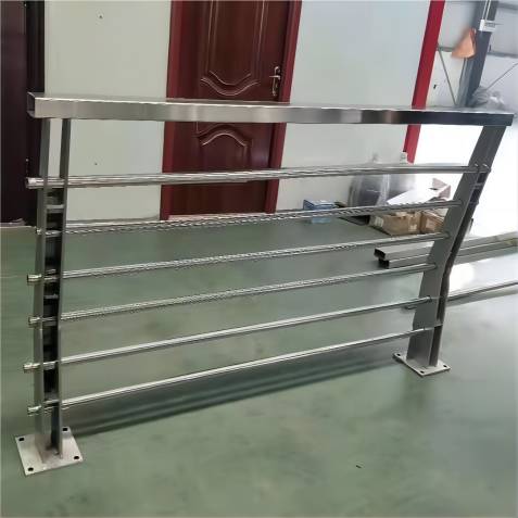 不锈钢复合管桥梁护栏栏杆拒绝伪劣产品口碑好实力强