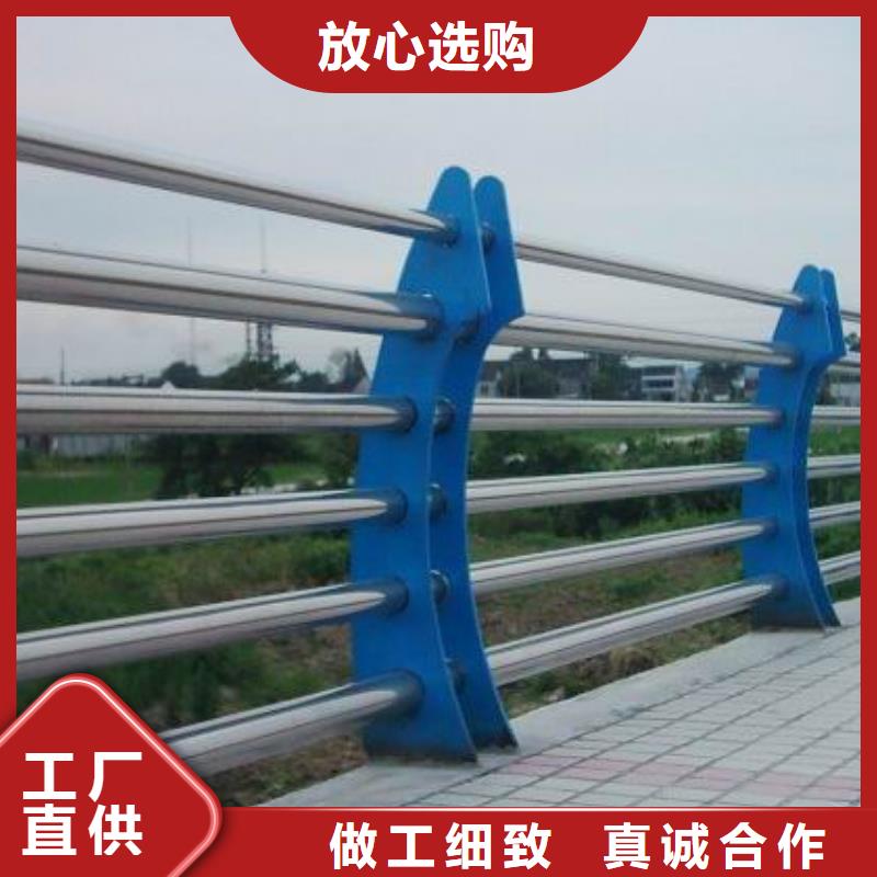 河道护栏钢背木护栏热销产品从厂家买售后有保障