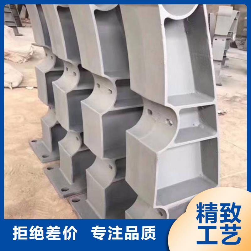 防撞护栏道路护栏品质保证实力见证专注生产制造多年