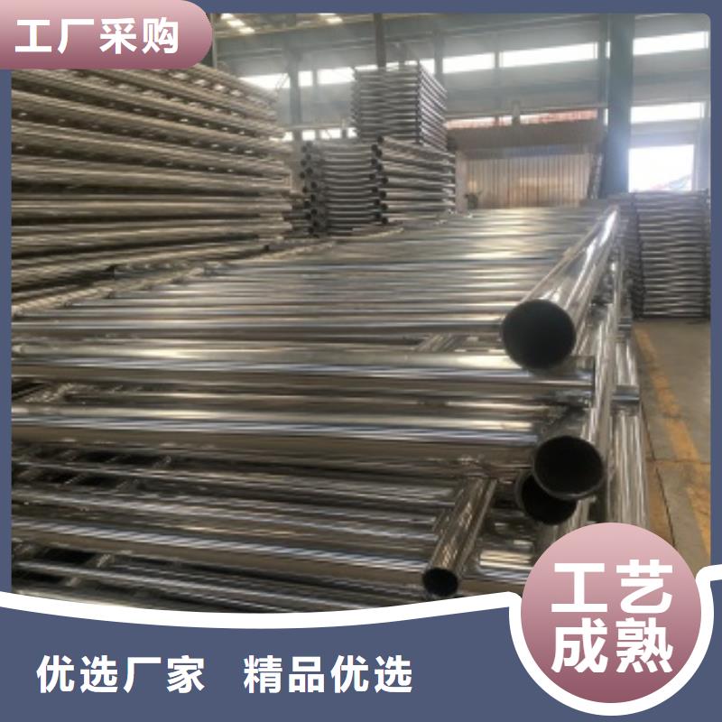 护栏河道护栏厂专注生产N年服务始终如一