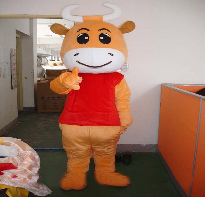 广东深圳南头街道时尚人偶服装定制厂家,玩偶服道具手艺好生产厂家
