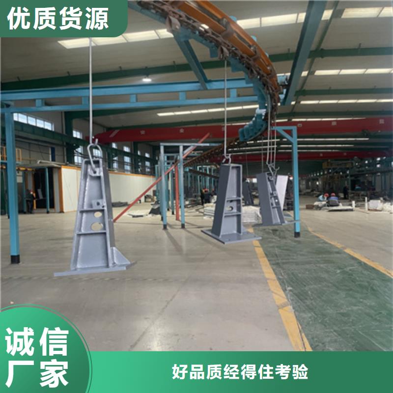 河道护栏国道抗冲击围栏经久耐用<本地>货源