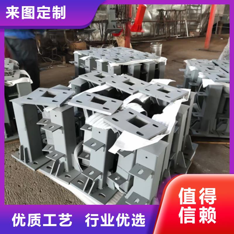 护栏立柱镀锌波形护栏真诚合作当地厂家