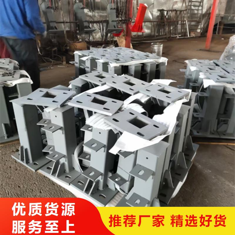 护栏立柱镀锌波形护栏制造厂家同城制造商