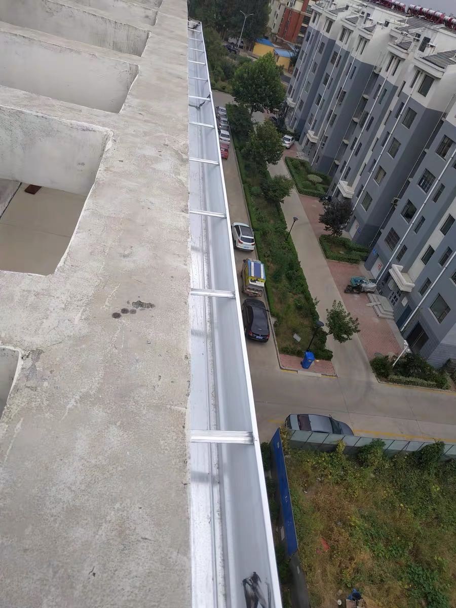 盛铖别墅铝合金檐沟把实惠留给您