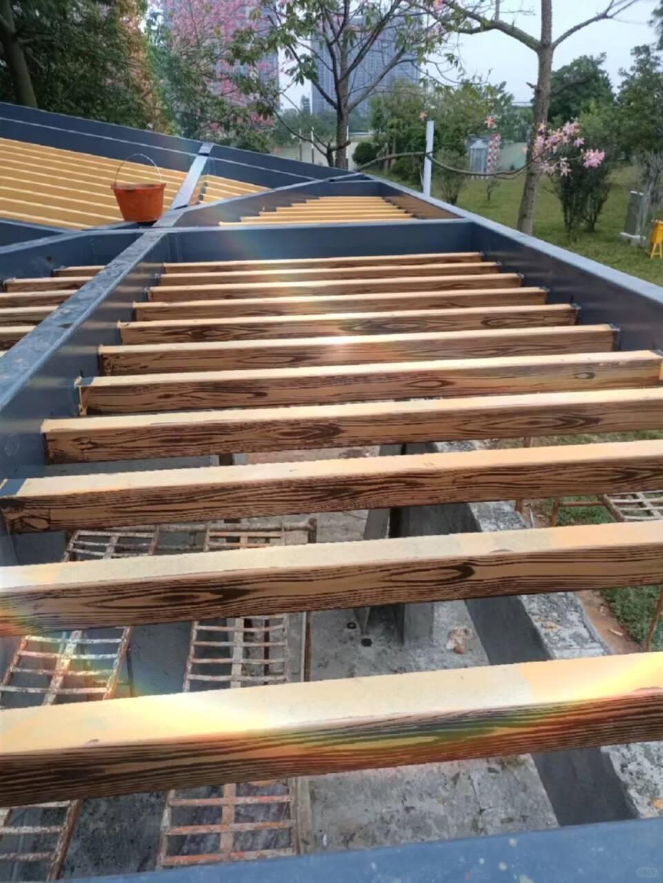 生态复古木纹漆批发施工#廊架长廊#凉亭花架#栈道护栏