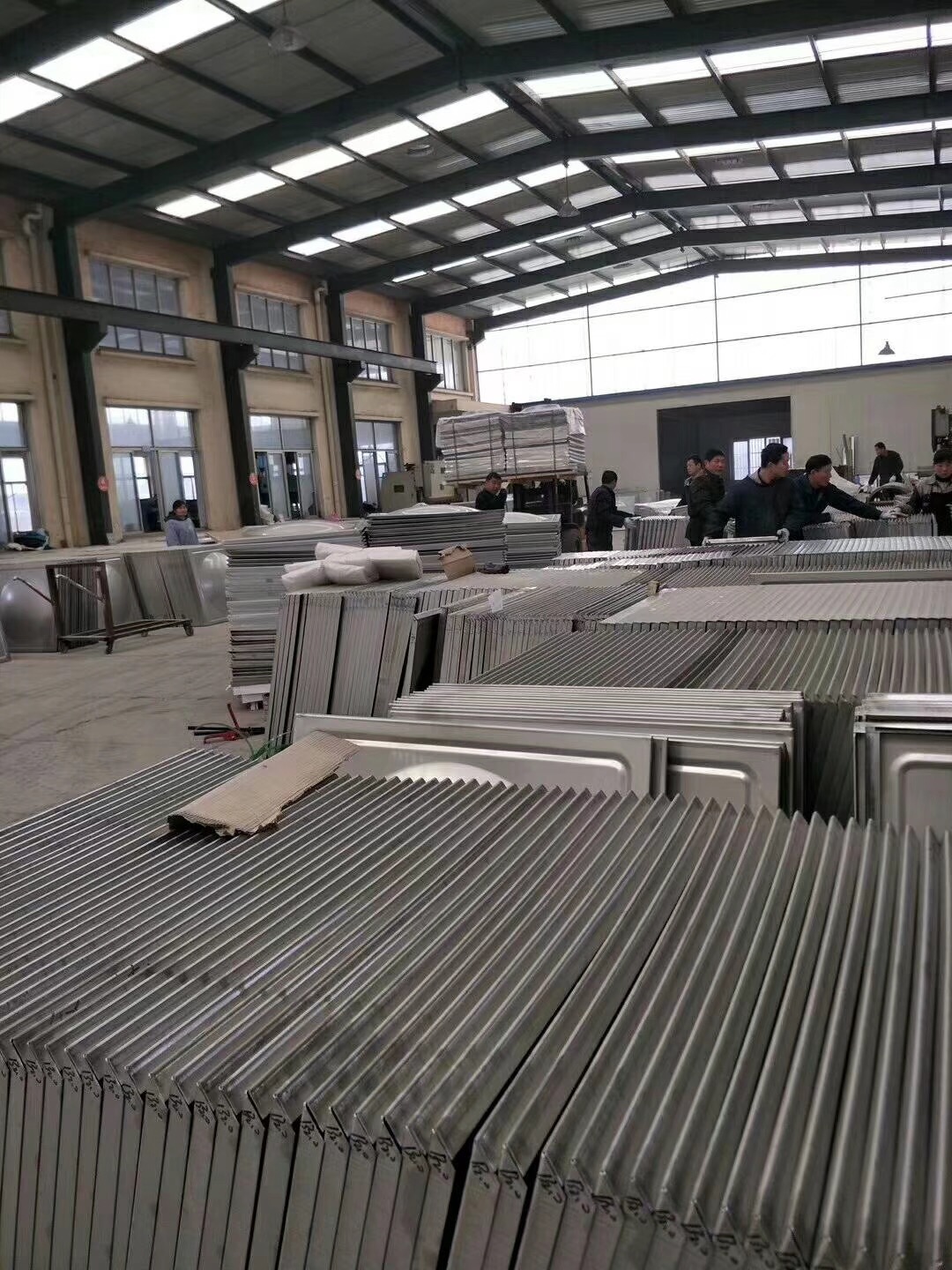 【水箱供水设备专业厂家】实体厂家