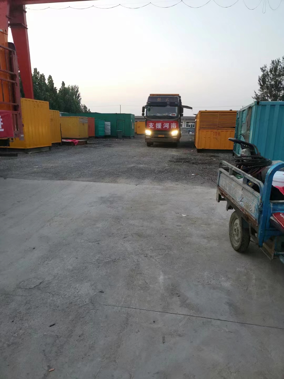 10KV高压发电机出租（逸尔应急发电机出租电话）及时送电当地经销商
