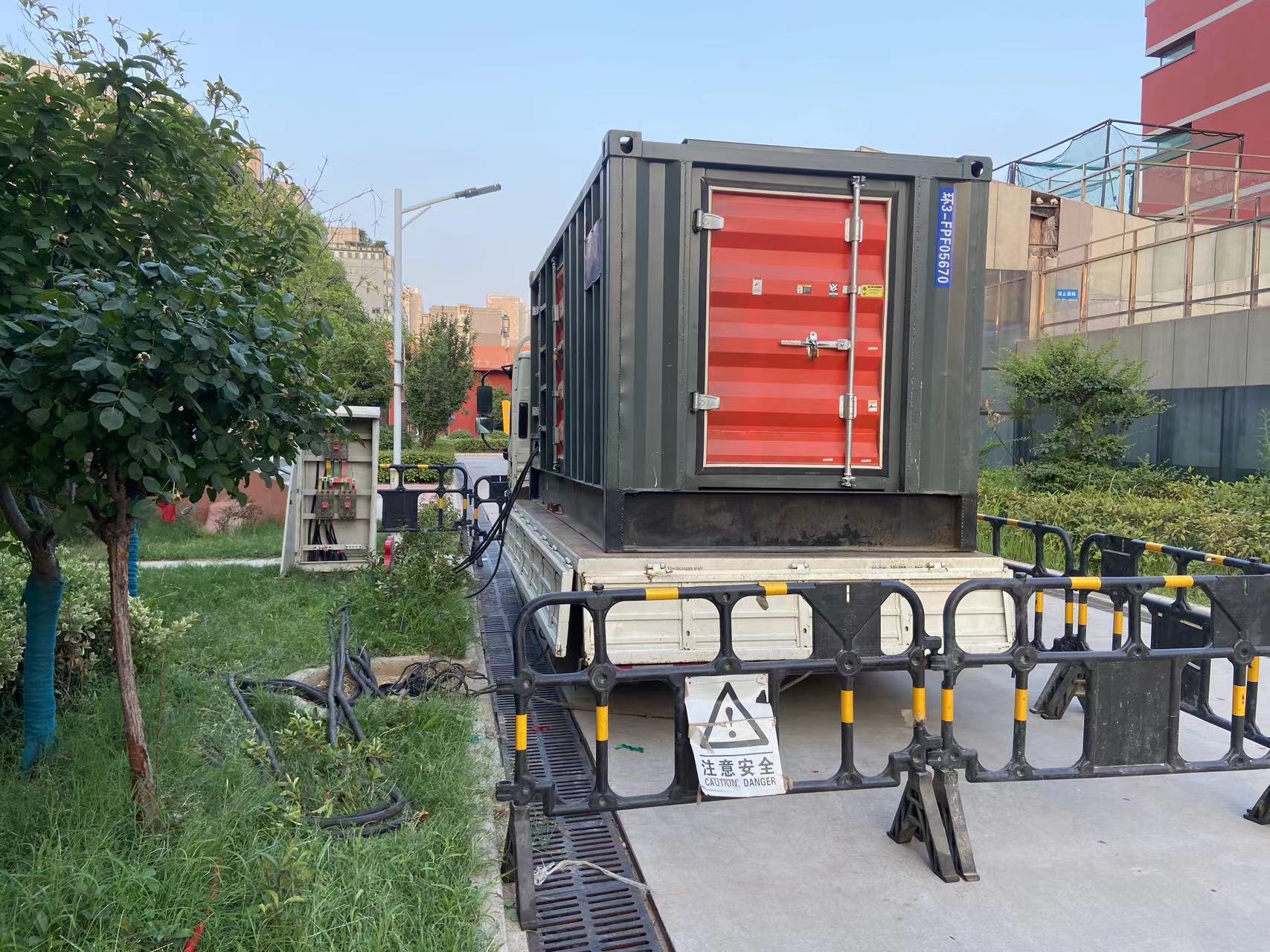 200KW发电机出租租赁400KW发电机电缆线出租UPS电源出租_800KW发电机出租精英团队技术可靠