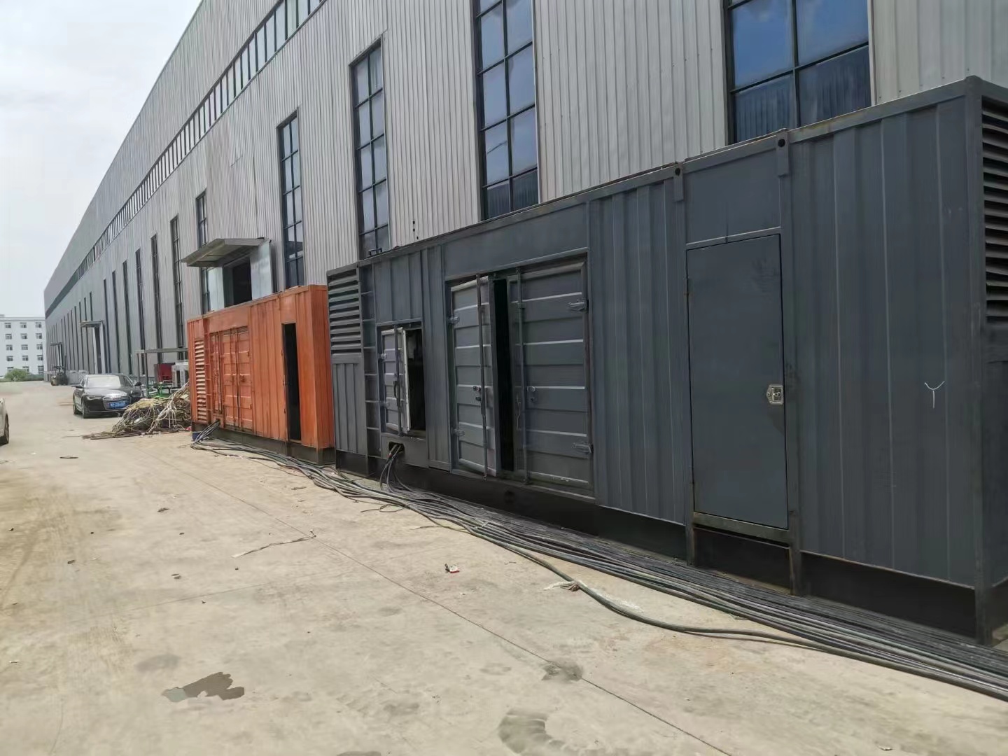 200KW发电机出租租赁400KW发电机电缆线出租UPS电源出租300kw发电机出租实力雄厚品质卓越