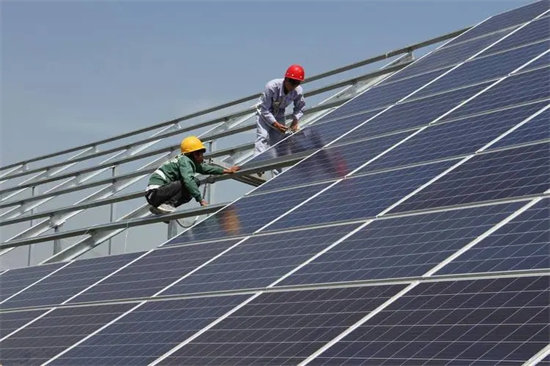 回收太阳能光伏板诚信经营上门收购